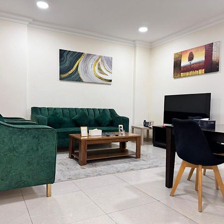 Chelsea Gardens Apartment Doha Buitenkant foto