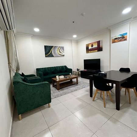 Chelsea Gardens Apartment Doha Buitenkant foto