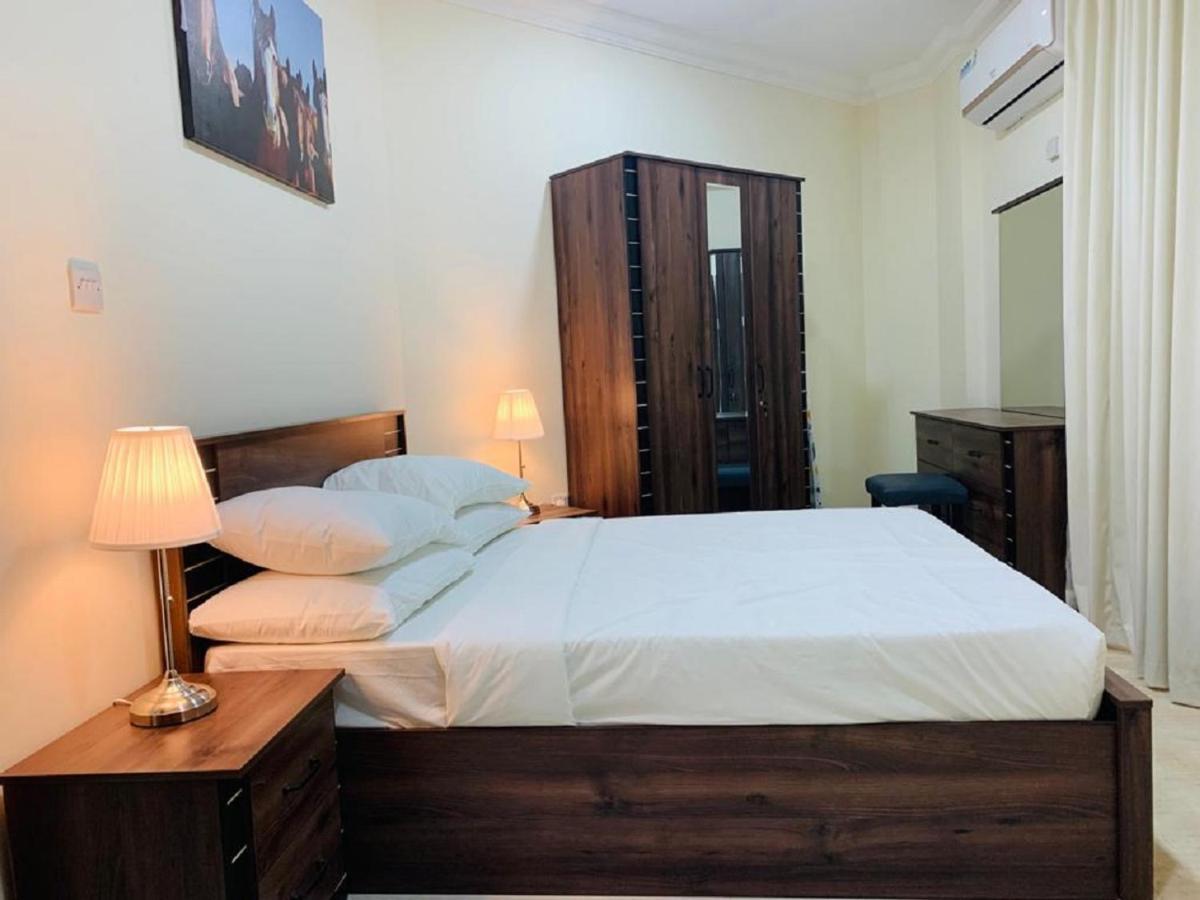 Chelsea Gardens Apartment Doha Buitenkant foto