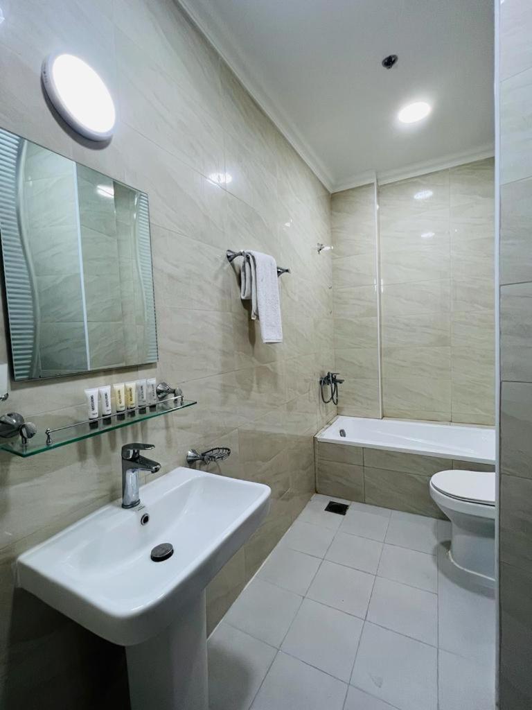 Chelsea Gardens Apartment Doha Buitenkant foto